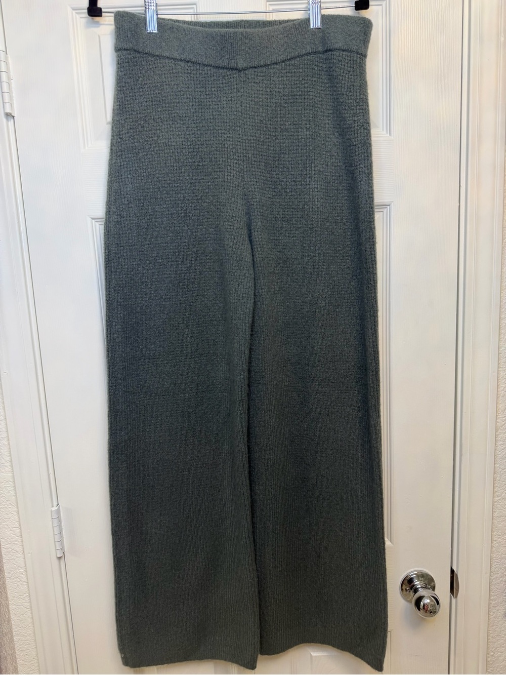 NWT Lou & Grey Heathered Grey Formknit Wide Leg Sweater Pants Medium